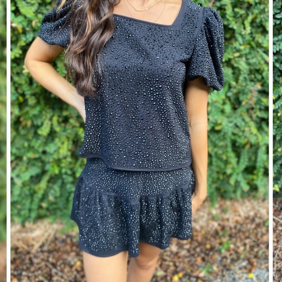 QUEEN OF SPARKLES Tops - Queen of Sparkles Puff Sleeve Black Rhinestone Shirt Size Large